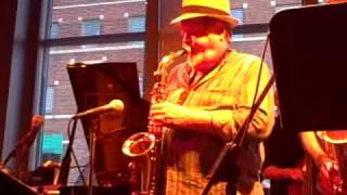 preview picture of video 'Loren Pickford KC Jazz Conspiracy 6 @ the Blue Room'