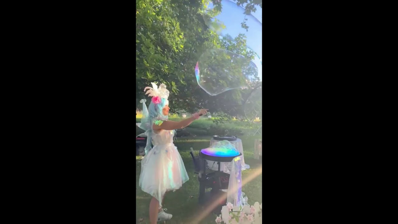 Promotional video thumbnail 3 for Miss Molly Bubbles