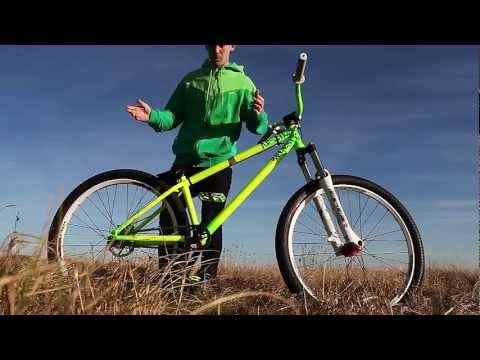 Sam Pilgrim - NS Bikes Majesty bike check