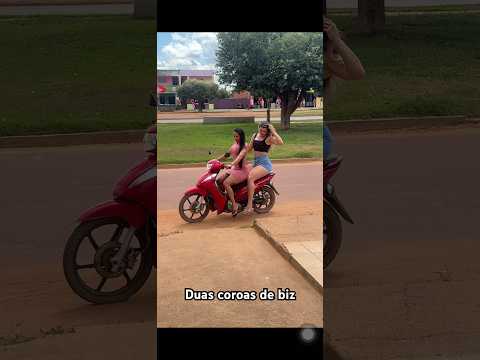 Duas coras debiz#biz #amigas #memes #beautiful #music #love #automobile #motorcycle #art #smartphone