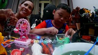 Vòng đu quay mini màu hồng