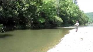 Beaver's Bend fly fishing (Lower Mountain Fork River)