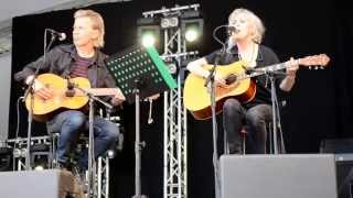 Stefan Sundström &amp; Karin Renberg - Guds Boll @ Peace &amp; Love 2014