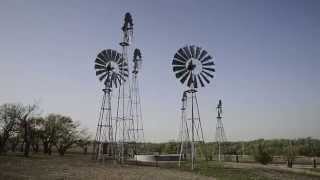 preview picture of video 'American Wind Power Center - Lubbock, Texas'