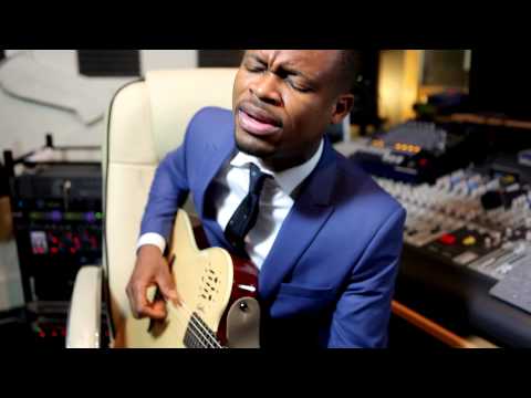 FR JUNIOR MAMAY AU STUDIO HEAVEN ABOVE