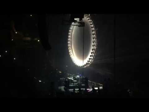 David Gilmour - Shine On (Oberhausen, 19-09-2015)