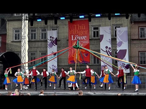 Der Tanz in den Mai - German Folk Dance
