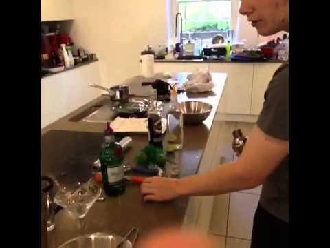 download lagu mp3 mp4 European Shaker, download lagu European Shaker gratis, unduh video klip European Shaker