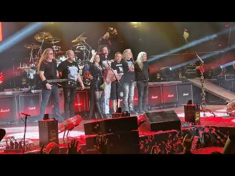 ARAKAIN - APAGE SATANAS - O2 UNIVERSUM 40LET