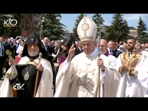 Le Pape François célèbre la messe à Gyumri en Arménie