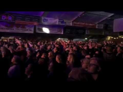 Van voor naar achter van links naar rechts-Drukwerk (of het kabinet?)