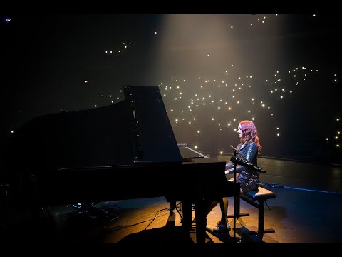 Galaxy - Sarah Coponat   ( Live  from Theatre de la mer - Sète )