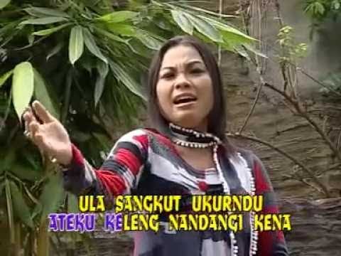 Simbolon Sister - Kopi Ras Teh Manis (Official Music Video)