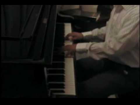 Cancion a Paola, José Sabre Marroquin; Cesar Octavio Hernández, Piano..avi