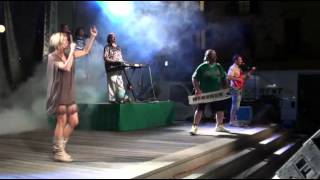 preview picture of video 'Buio Pesto live in Alassio - Gran Finale'