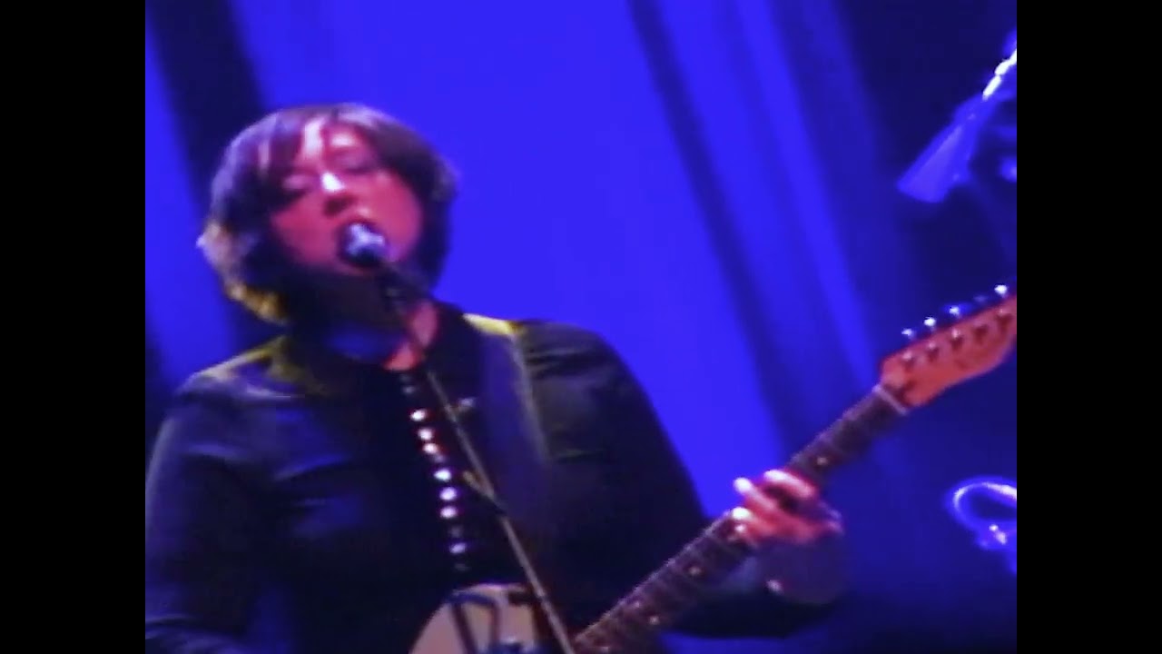 Snocaps - "Movie Star" (Live)