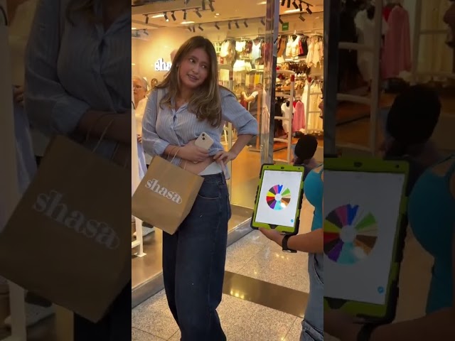 Vídeo relacionado con Mumjooyi Ruleta de la Suerte Ruleta Giratoria Rueda de la Fortuna para Girar 8 Ranuras Ruleta de Borrado en Seco para Ferias Carnaval Juegos de Giro Ganador