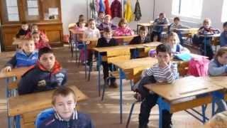 preview picture of video 'Şcoala Singureni'