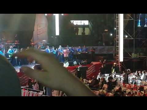 A punta de trago - Charrito Negro