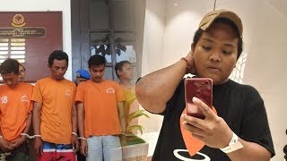 Download lagu Haringga Sirla Tewas Dikeroyok, Bermula dari KTP Korban Dirazia Sejumlah Suporter Persib Bandung mp3 Download lagu Haringga Sirla Tewas Dikeroyok, Bermula dari KTP Korban Dirazia Sejumlah Suporter Persib Bandung mp3