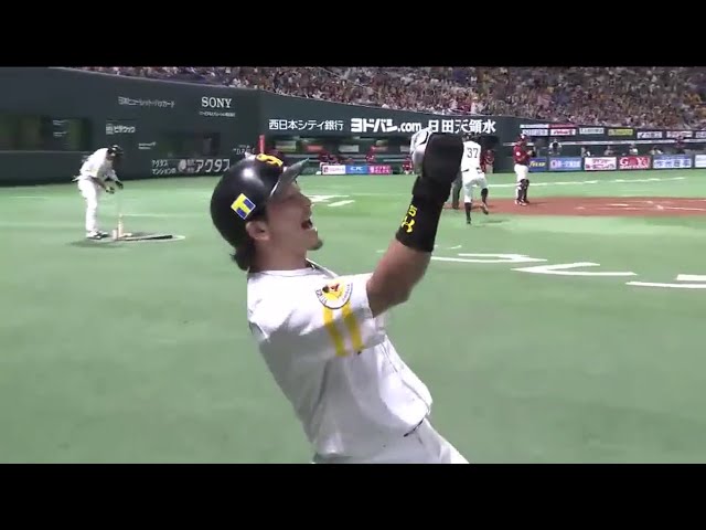 【8回裏】熱男が一振りで決めた!! ホークス・松田 大きな大きな3ラン!! 2016/8/24 H-E