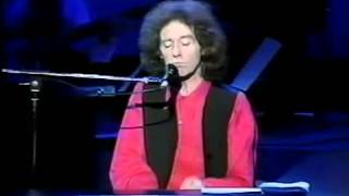 Gilbert O&#39;Sullivan - Nothing Rhymed (Live)