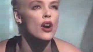 Falco meets Brigitte Nielsen (1987) -Body next to 