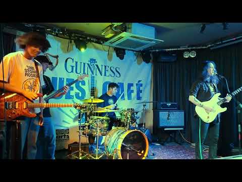 Chris Taplin Blues Band (ft Zac Mac).......      Shadow Play