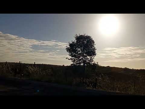 Mostrando o amanhecer no sítio carro quebrado Jucás ceara 