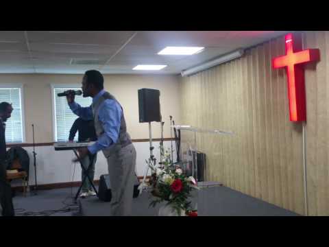 አለኝ ልበል አባት