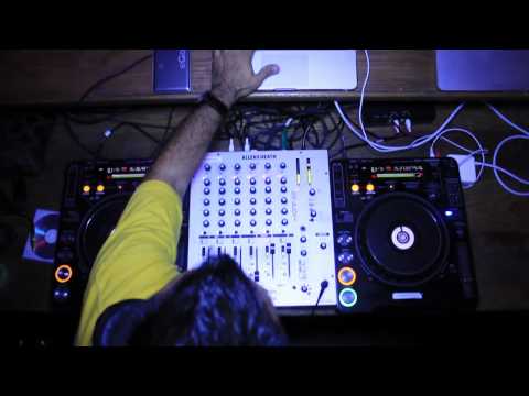 FRIDAY NIGHT RITUAL (FNR) - SHAWN DESMAN & DANNY FERNANDES LIVE - SEPTEMBER EDITION