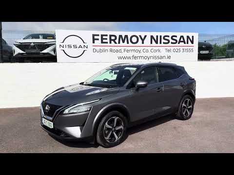 Nissan QASHQAI Digital Dash Pan Roof SV Premium - Image 2