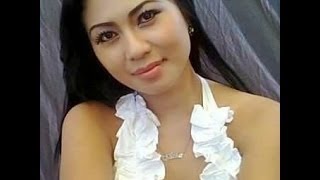 Download lagu Acha Kumala~Janur Kuning~Pantura Live Music mp3