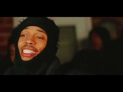 MACC N CHEESE WHO THAT MAN?