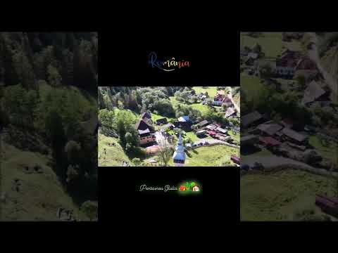 Panoramă cu Pensiunea Giulia din localitatea Bucium Izbita județul Alba Iulia🏡🇷🇴💚