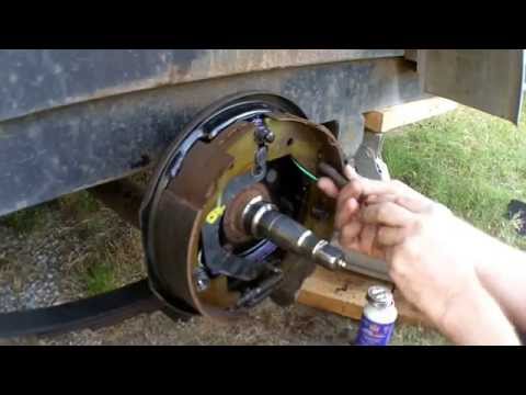 YouTube video about: How do horse trailer brakes work?