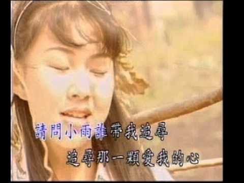 [卓依婷] 三月里的小雨 - 校园民谣 (Official MV)