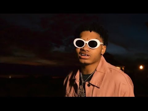 download lagu mp3 mp4 Still Me, download lagu Still Me gratis, unduh video klip Still Me