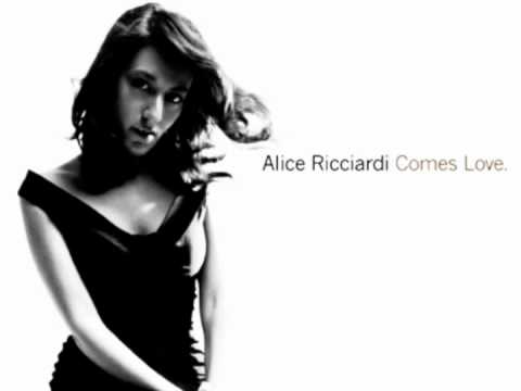 Alice Ricciardi - Give Me The Simple Life