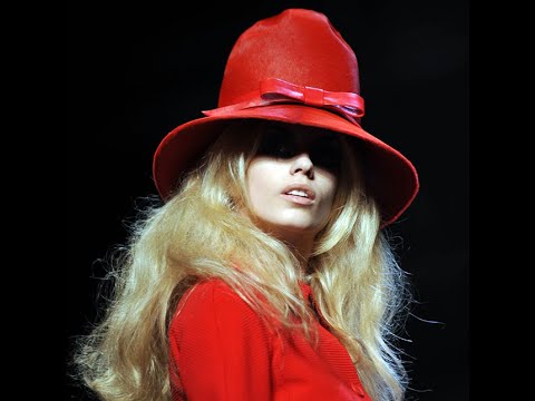 CHRISTIAN DIOR Fall/Winter 2008 Paris | Full Show