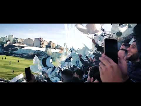 "" Barra: La Peste Blanca • Club: All Boys