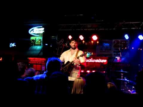 Eric Johnson Band-  Am I the Only One (Dierks Bentley Cover)