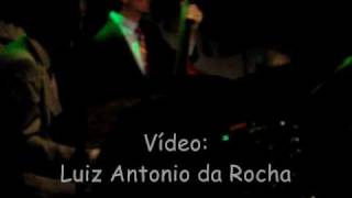 John Pizzarelli - Can`t Buy Me Love