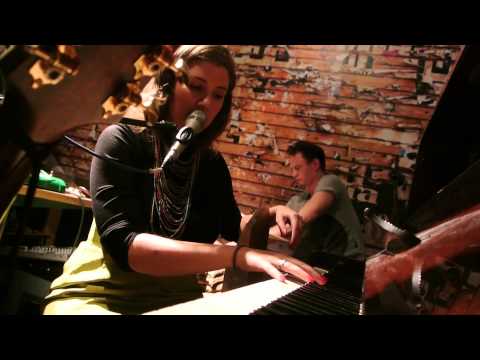 Jónás Vera & Porteleki Áron: Live at Lumen pt.1. 2014.11.15.