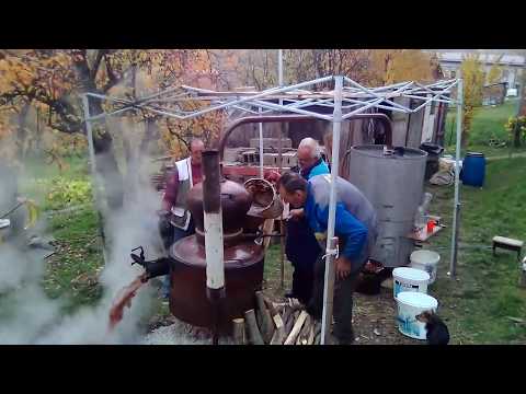 Gradacac  12.11. 2017.god Pecenje rakije.