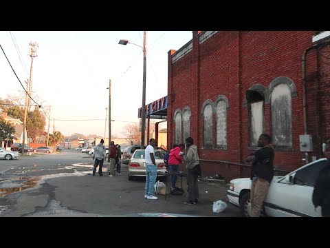 RAW STREETS & HOODS / SAVANNAH GEORGIA