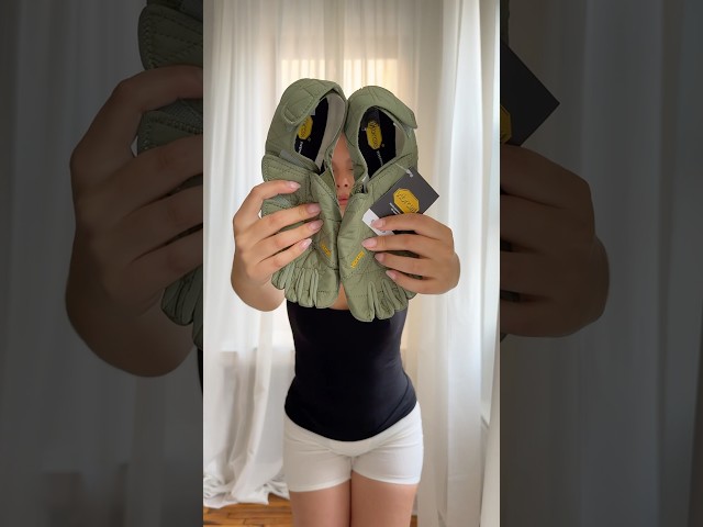 Vídeo relacionado con Vibram Fivefingers CVT LB Green Beige, Mocasín Plano Hombre, 46 EU