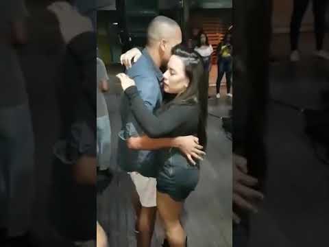 Dançando pagode capixaba - 40 graus de amor