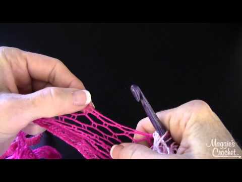 Ruffled Scarf 2 Stands Sashay