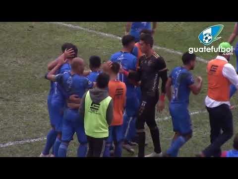 RESUMEN | Así fue el doblete de Robin Betancourth en el triunfo de Cobán ante Comunicaciones
